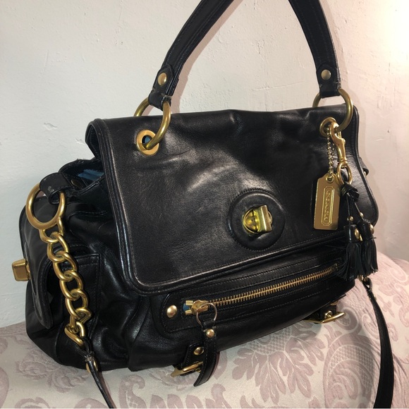 Coach, Sydney satchel with shoulder in black - Picture 12 of 16